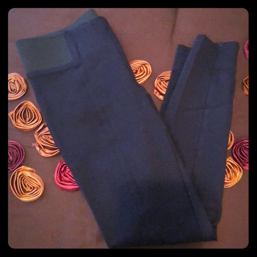 Ann Taylor Ponte Leggings